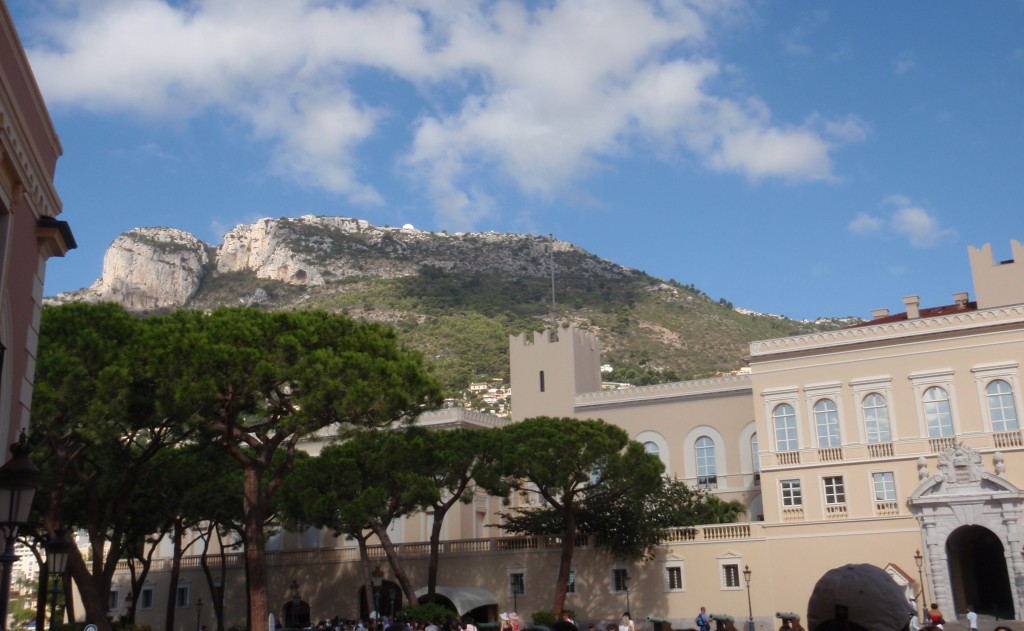 sm_AR_P8280340.JPG