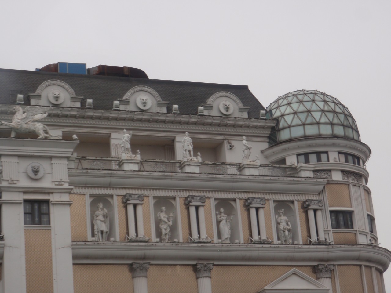 sm_P5183650.JPG