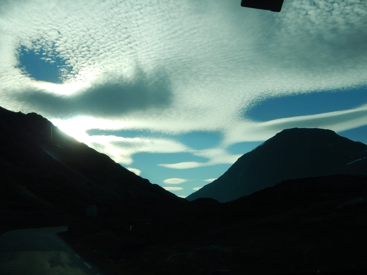 sm_1250.jpg